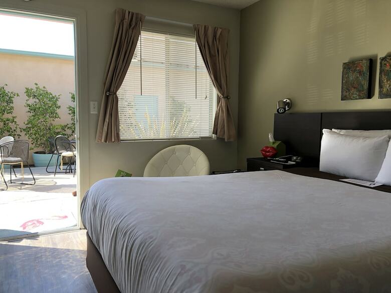 Hotel Bayfront Inn At The Waterfront