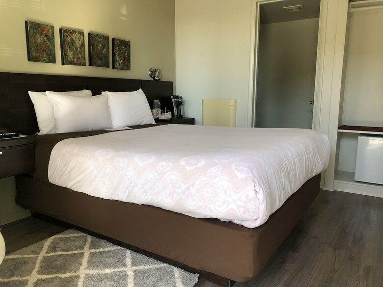 Hotel Bayfront Inn At The Waterfront