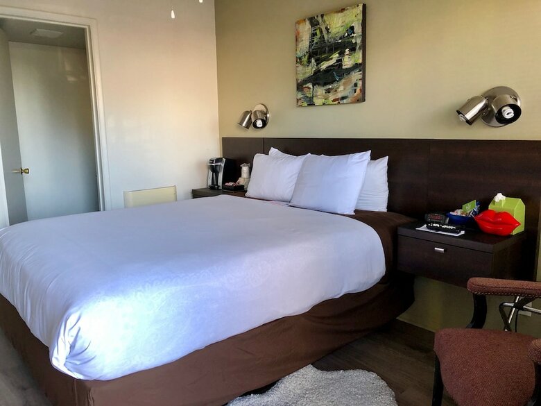 Hotel Bayfront Inn At The Waterfront