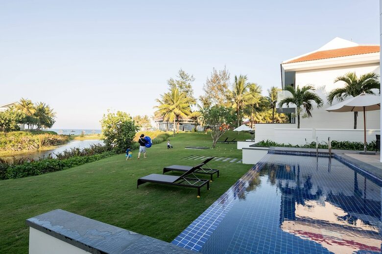 Ocean Beach Villas Da Nang
