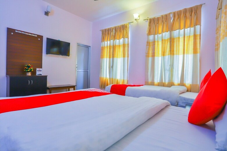 Oyo 647 Hotel Alpine Villa