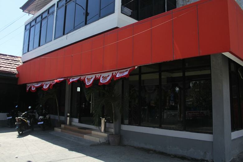 Oyo 1333 Wisata Hotel