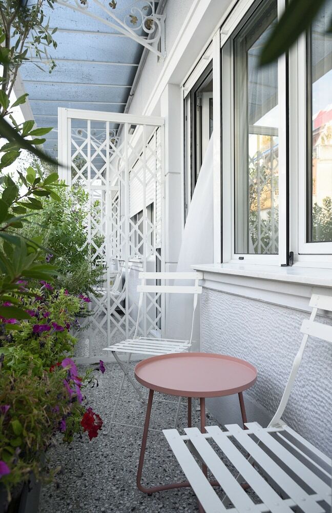 Athenian Sensations Apartments & Suites