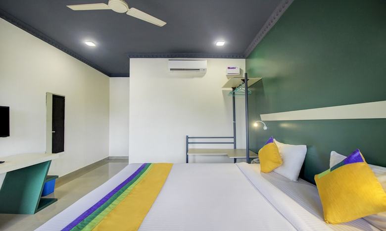 Hotel Treebo Trip Morjim Seaview