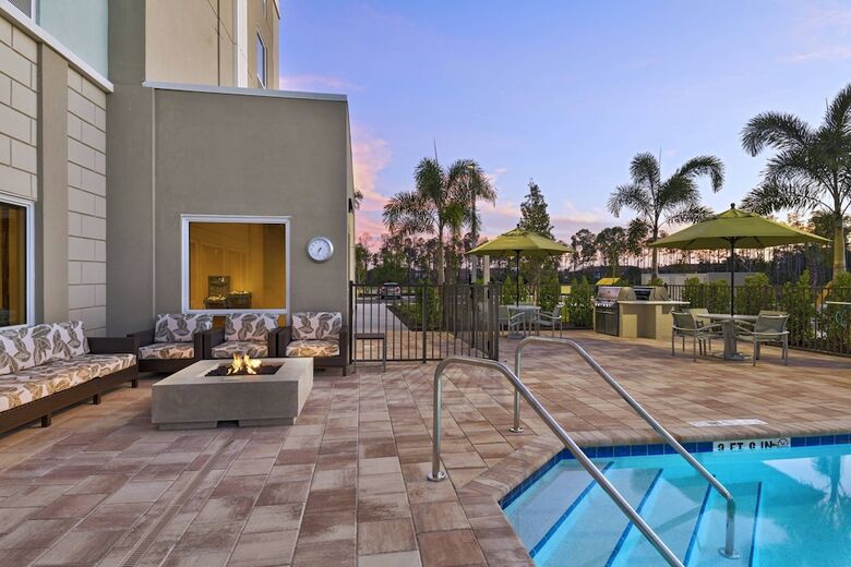 Hotel Towneplace Suites By Marriott Naples