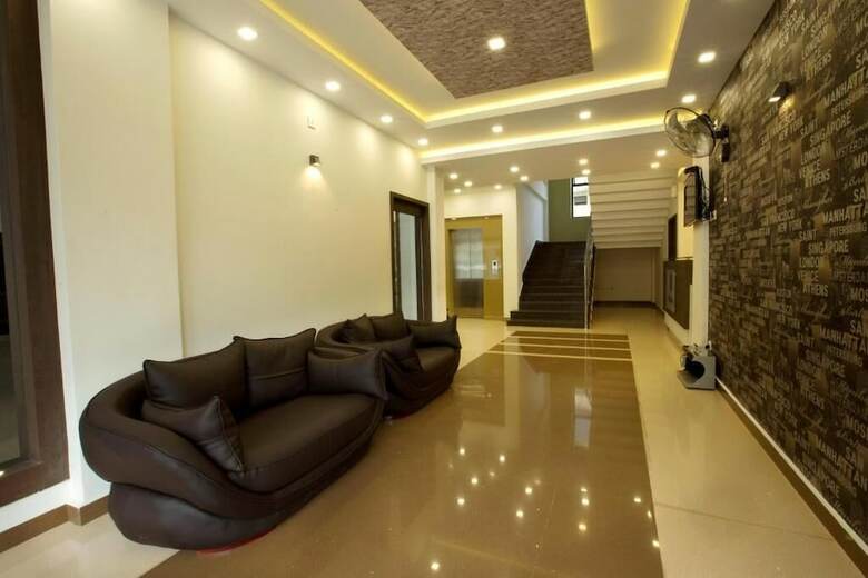 Hotel Nexstay Glitz Inn