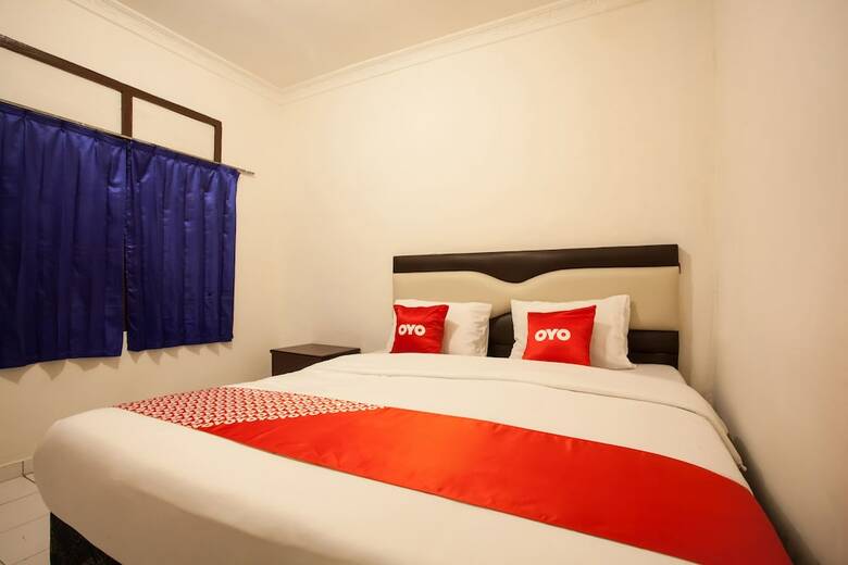 Oyo 1084 Hotel Cirasa Syariah