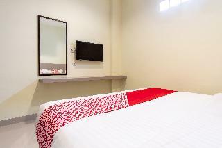 Hostal Oyo 1185 Bukit Toedjoeh Residence Syariah