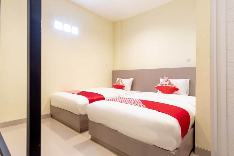 Hostal Oyo 1185 Bukit Toedjoeh Residence Syariah