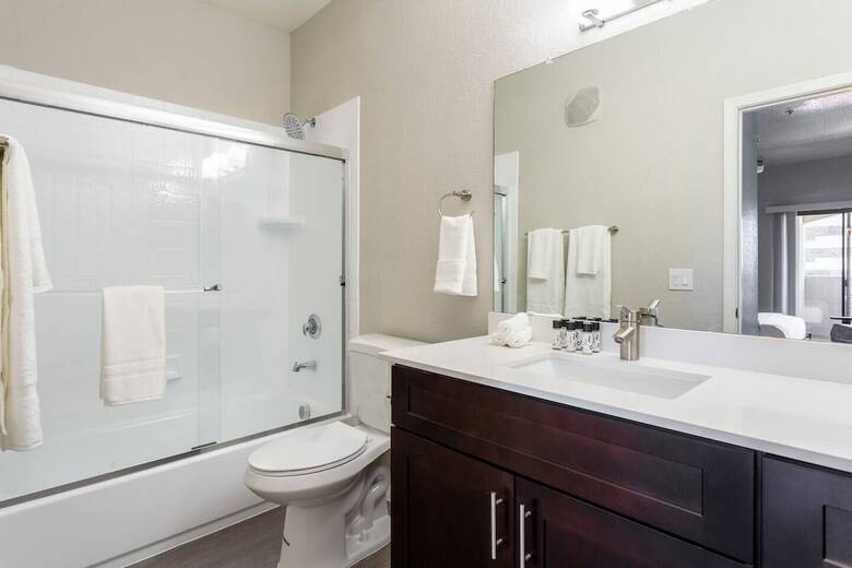 Domio Tempe Luxurious 2br Gym