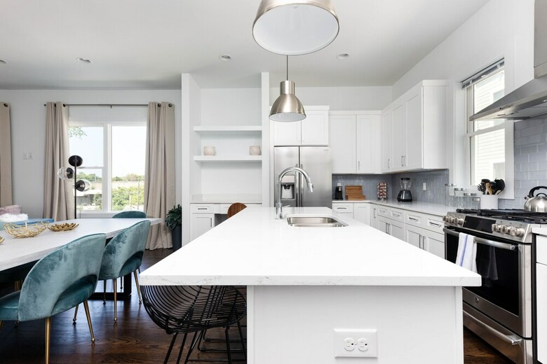 Domio Sylvan Park Spacious 8br 2 Houses