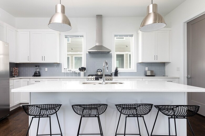 Domio Sylvan Park Spacious 8br 2 Houses