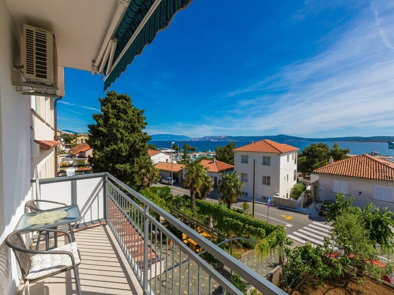 Apartment Mladen