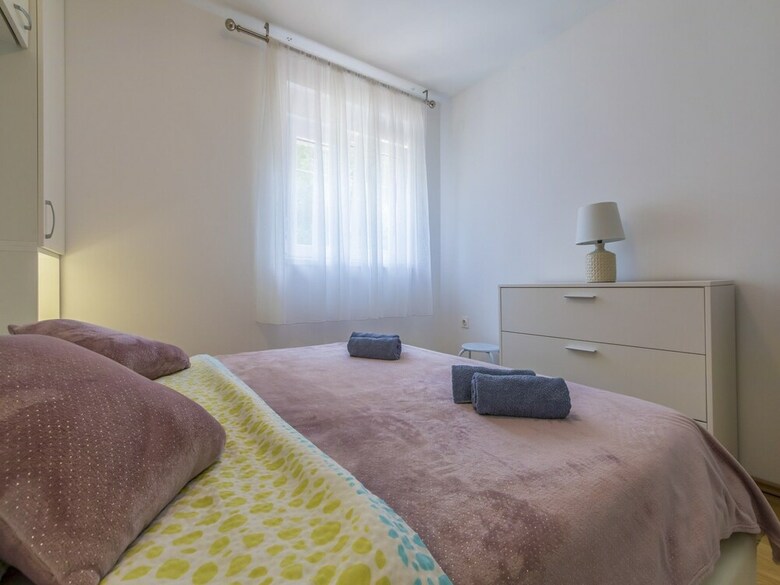 Apartment Cherry 2