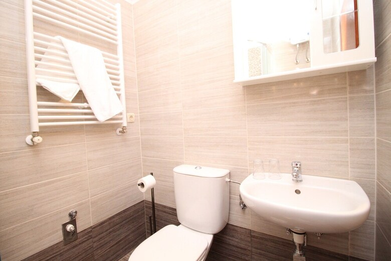 Apartments Ivona 2