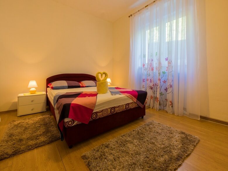 Apartments Ljiljana