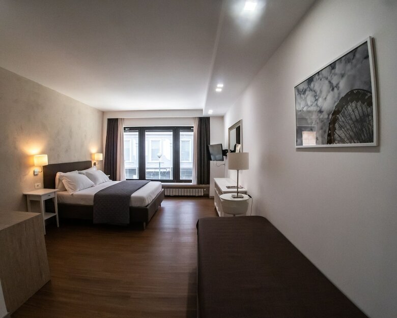 Hotel Prestige Rooms Chiaia