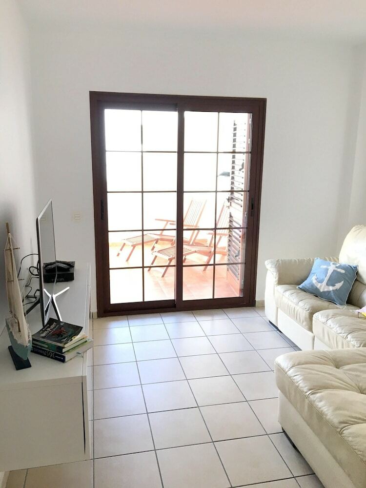 Apartment With 2 Bedrooms In Punta Mujeres, With Wifi