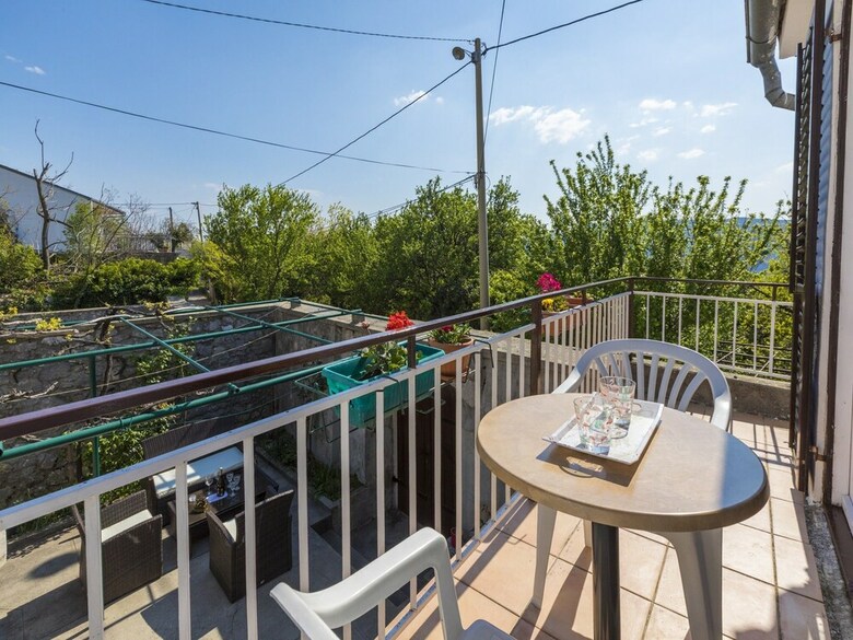 Apartment Maya