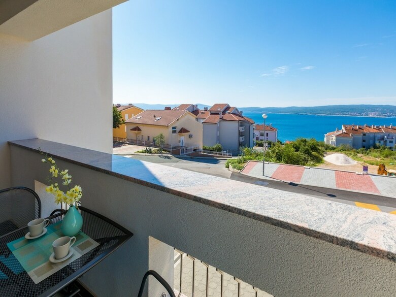 Apartments Livaya