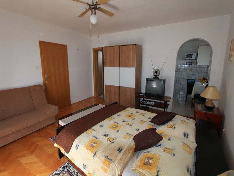 Apartments Lazar