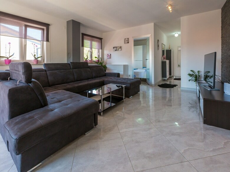 Apartments Kety