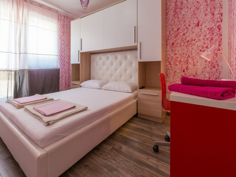 Apartments Kety