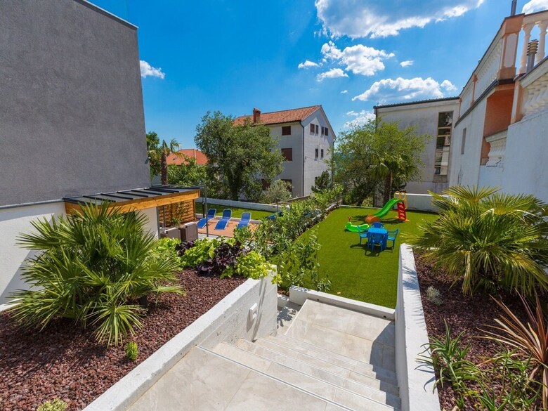Apartments Luminosa