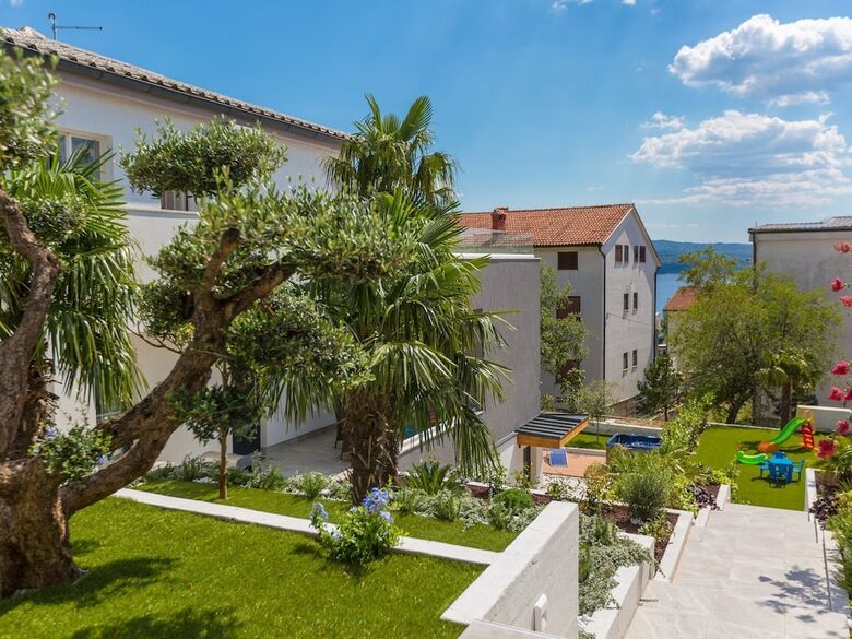 Apartments Luminosa