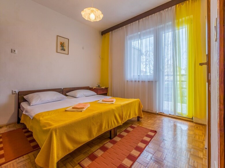 Apartments Biserka