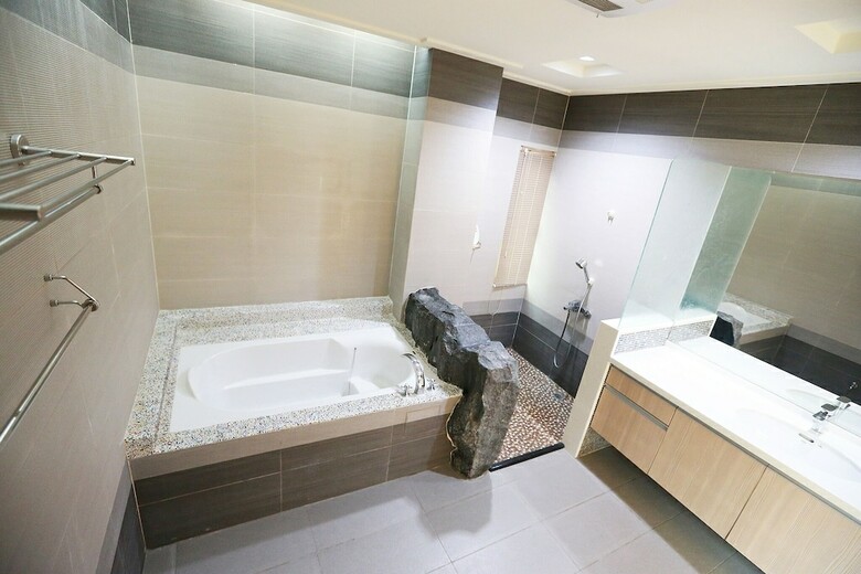 Hotel Water Tail Homestay