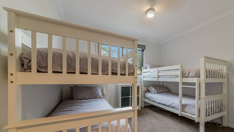 Sweeping Views - Free Wifi & Netflix - Pet Friendly