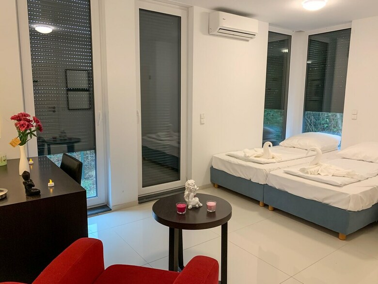 Hotel Lovely Studio Cologne