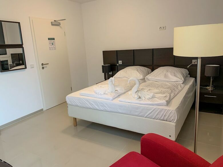 Hotel Lovely Studio Cologne
