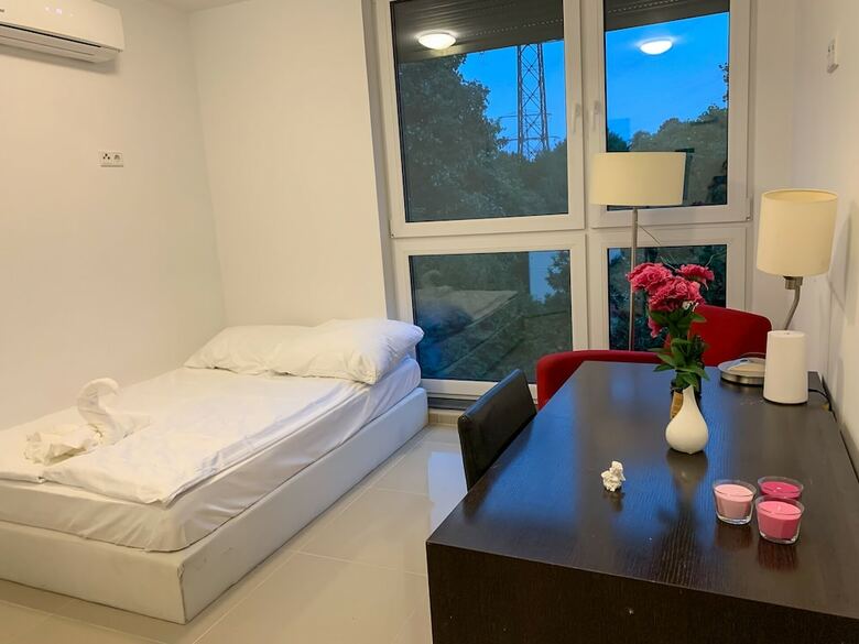 Hotel Lovely Studio Cologne