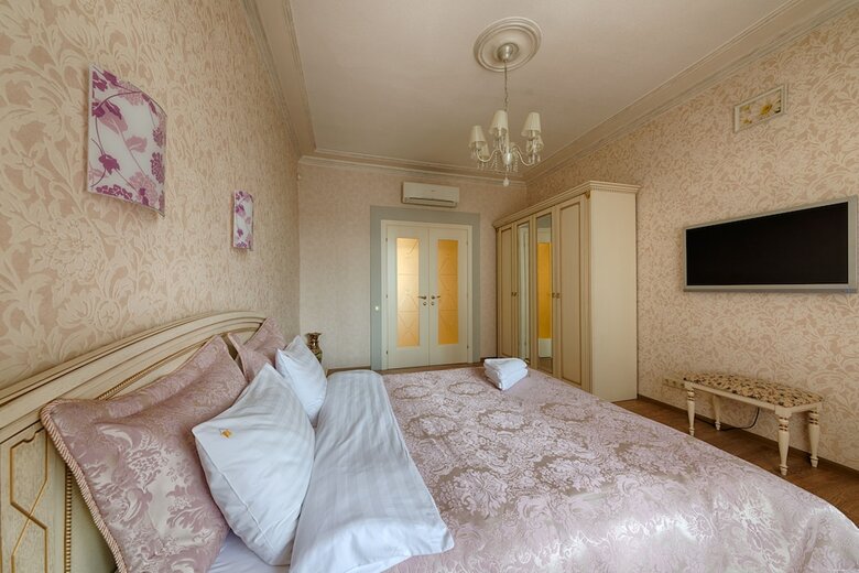 Aparthotel Home Apart 3