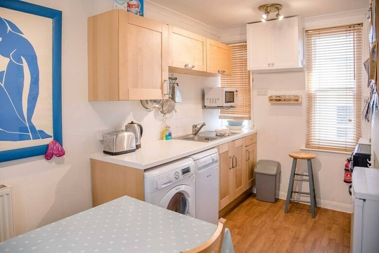 Stowaway Cottage