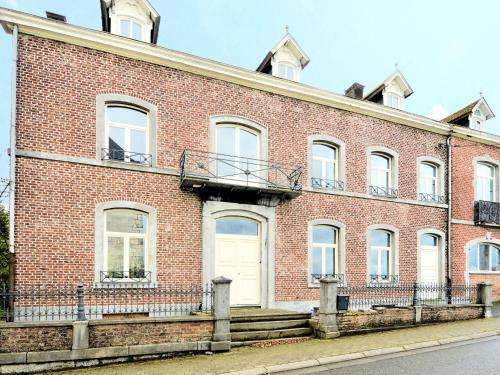 Holiday Home Au Clocher Ferrieres