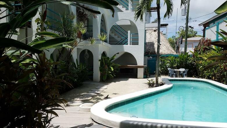 Hotel Seven Seas Resort