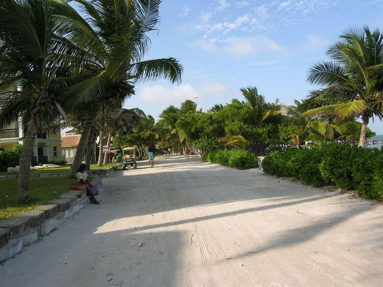 Hotel Seven Seas Resort