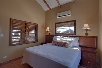 Villa X'tan Ha- The Waterfront