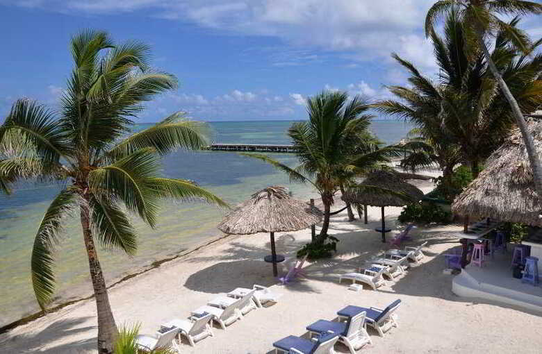 Hotel Mata Rocks Resort