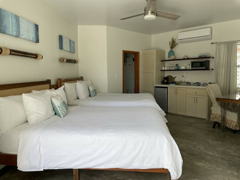 Hotel Mata Rocks Resort