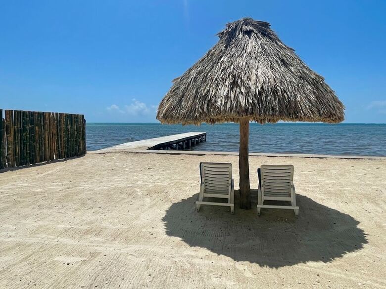 Hotel Mata Rocks Resort