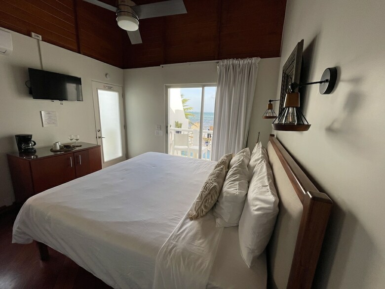 Hotel Mata Rocks Resort