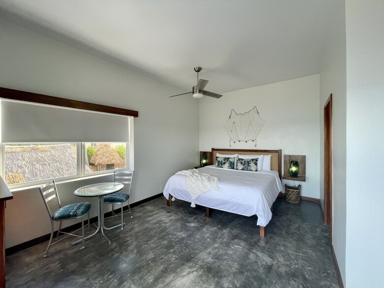 Hotel Mata Rocks Resort