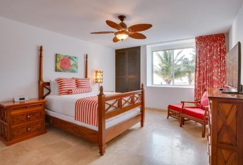 Hotel Las Terrazas Resort & Residences
