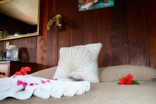 Holiday Hotel