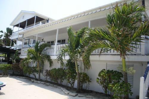 Holiday Hotel