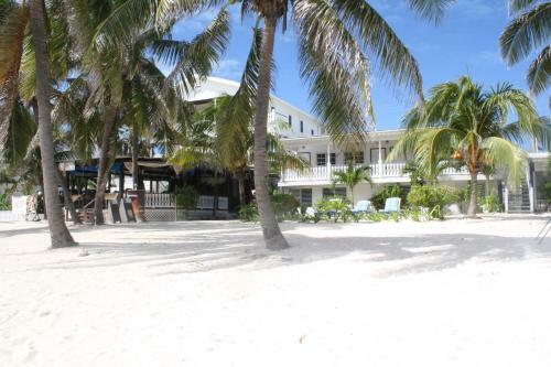 Holiday Hotel